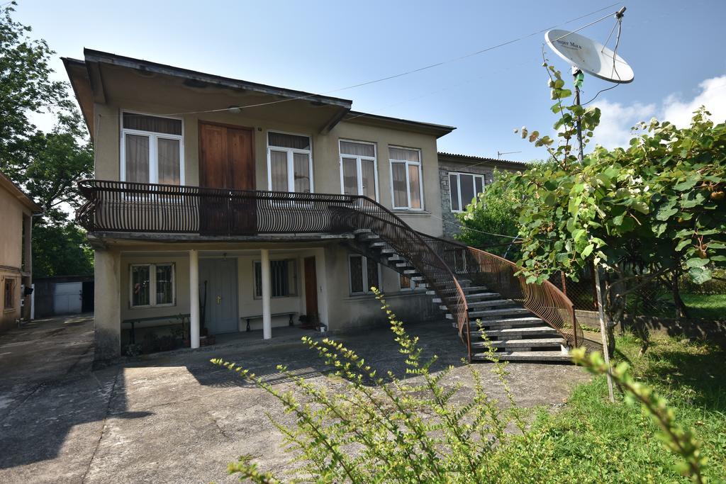 Shorena'S House Zugdidi Buitenkant foto